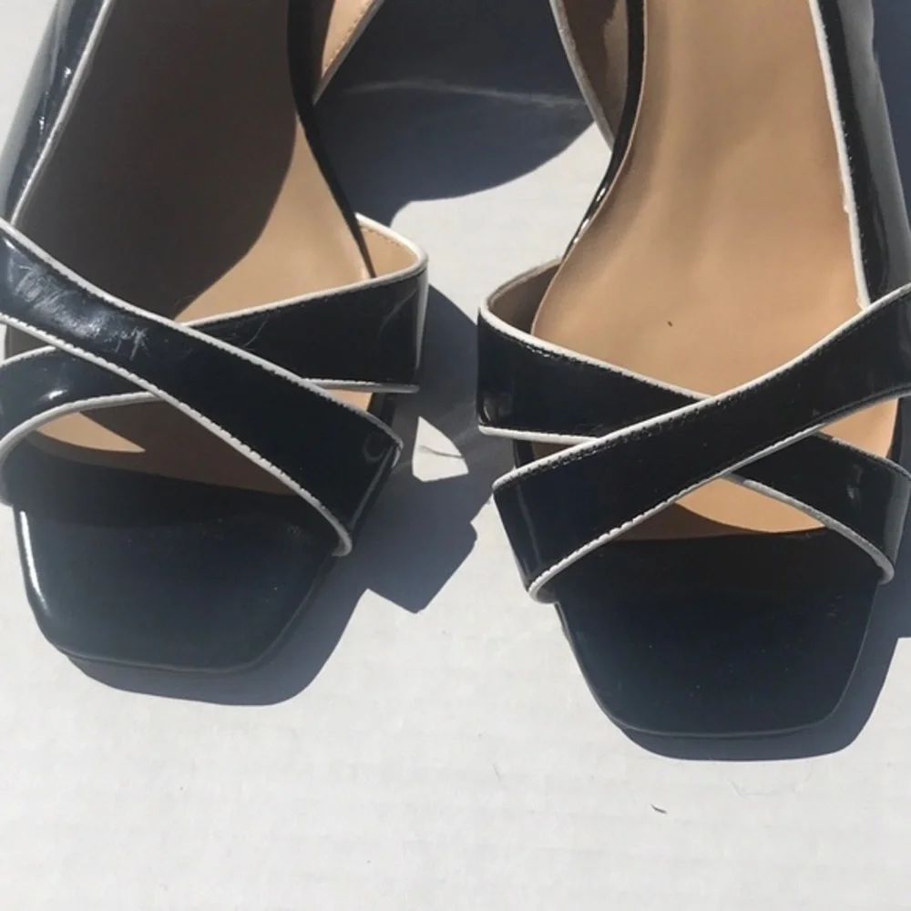 3/$25🍾🍾Karen‎ Scott Black Serra Patent Open Toe Wedges